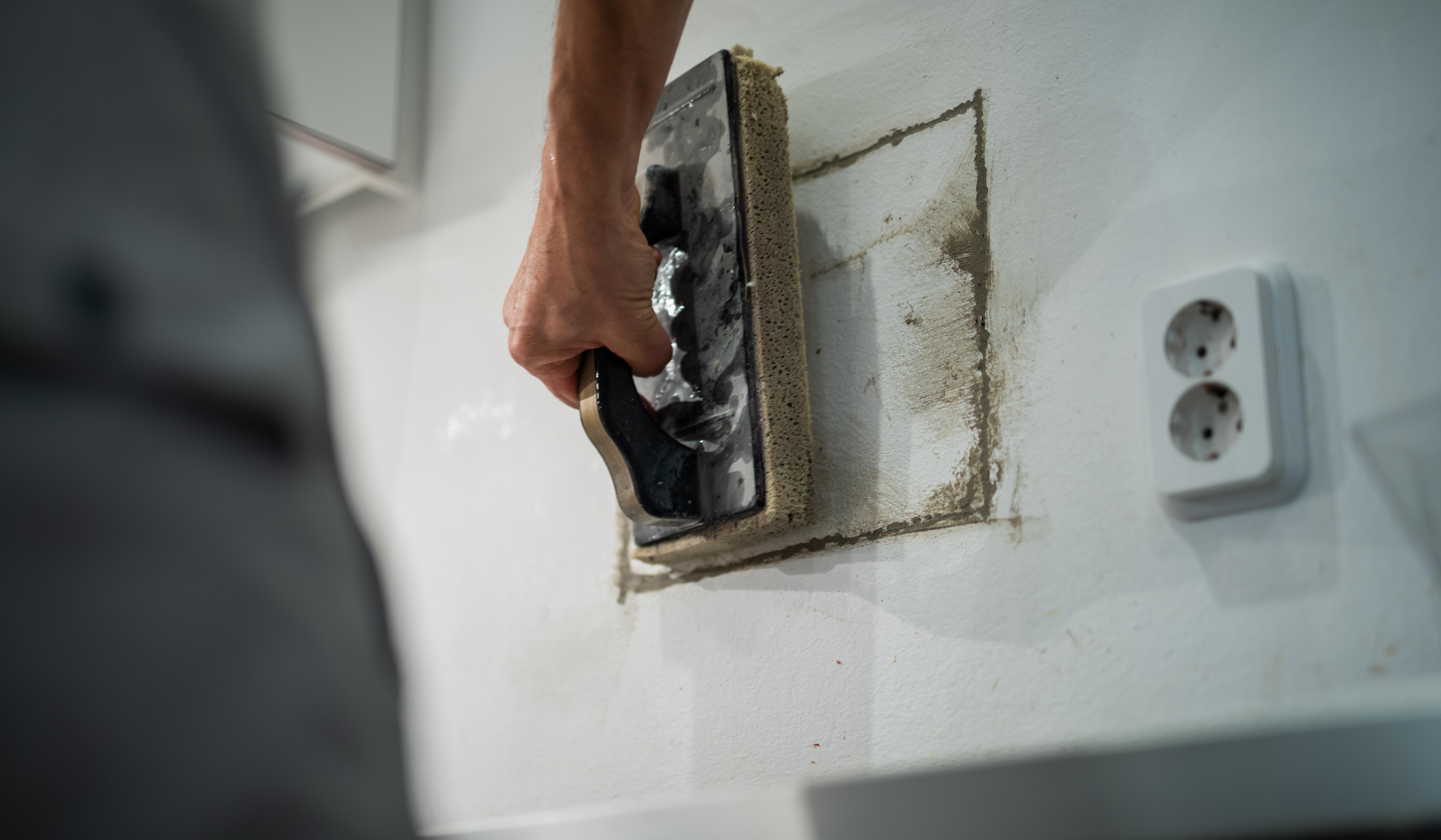 Handwerk Malerarbeiten Wand [6060]