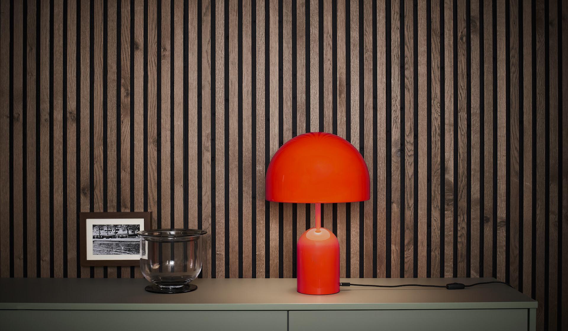 Moodschuss, Lack und Dekor Stripewood